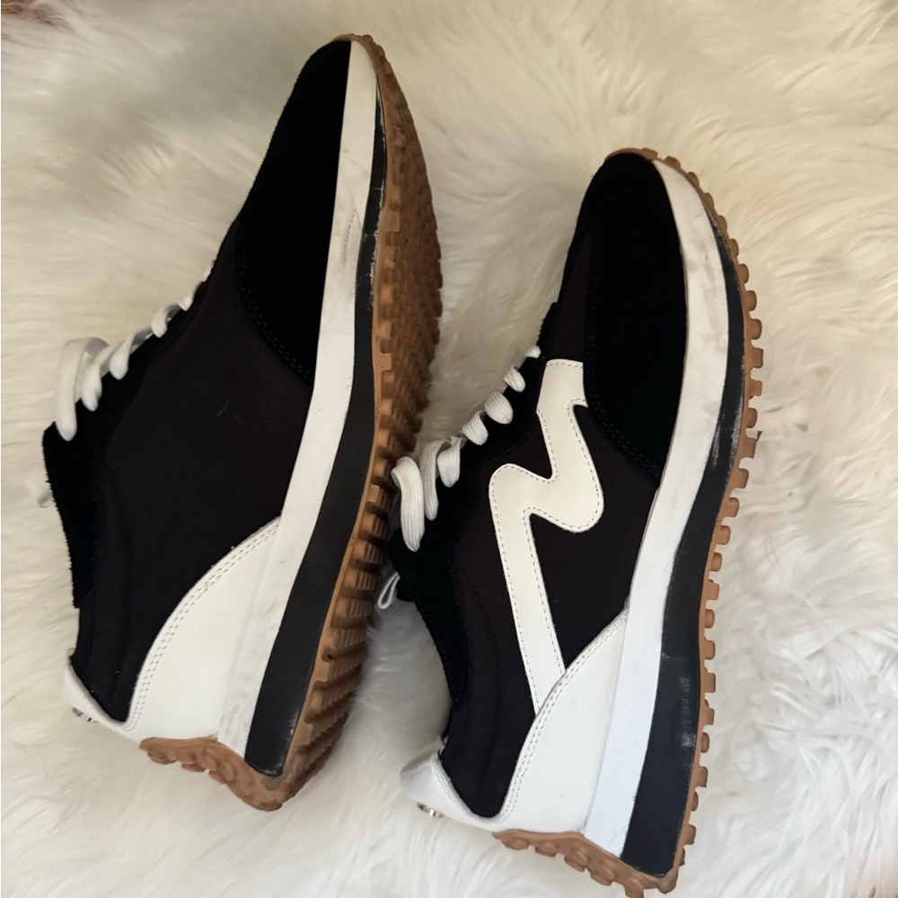 Campo Black and White Sneakers 🖤 - Picture 6 of 8